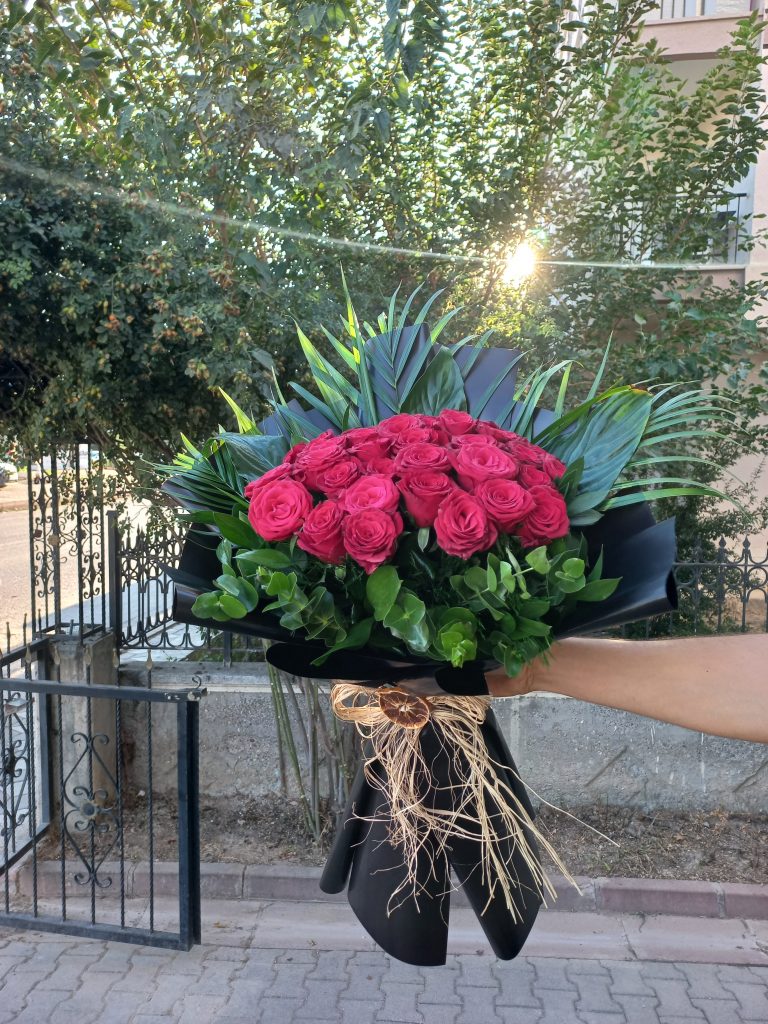 41’li kırmızı gül buketi