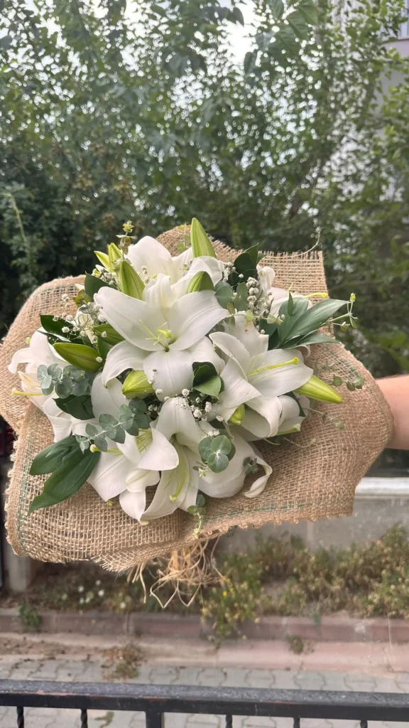 Lilyum buketi